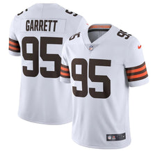 Load image into Gallery viewer, Men&#39;s Cleveland Browns Myles Garrett Nike White Vapor Limited Jersey