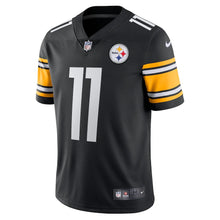 Load image into Gallery viewer, Men&#39;s Pittsburgh Steelers Chase Claypool Nike Black Vapor Limited Player Jersey
