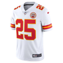 Load image into Gallery viewer, Men&#39;s Kansas City Chiefs Clyde Edwards-Helaire Nike White Vapor Limited Jersey